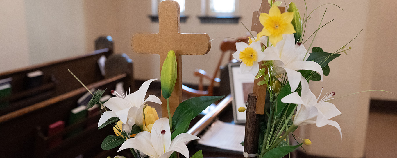 Children's crosses with flowers