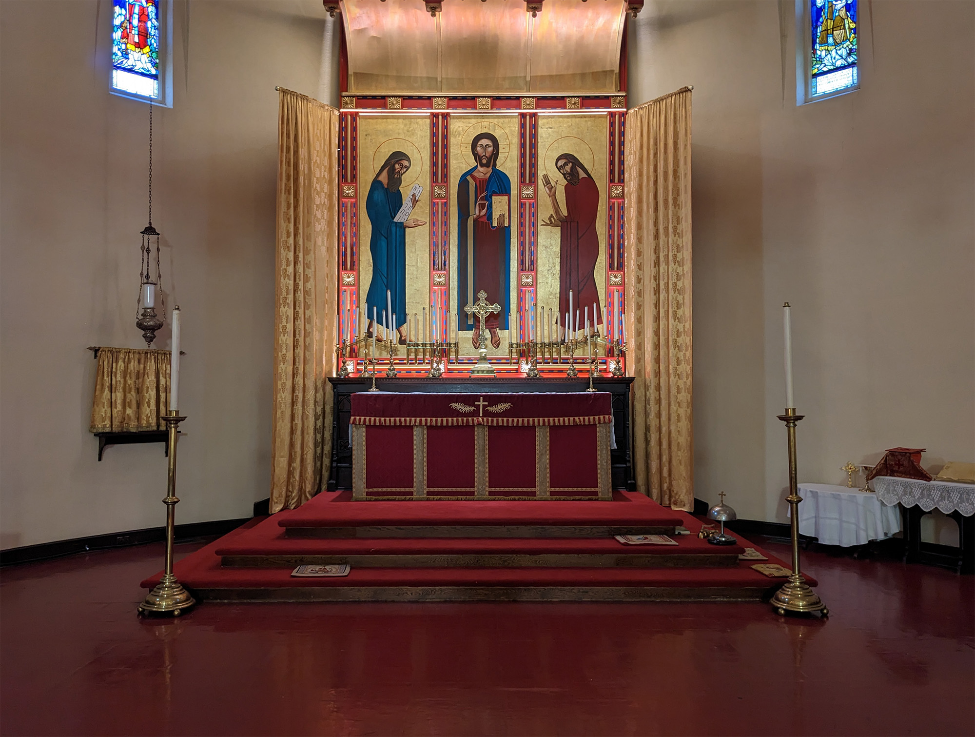 Altar on the Feast of Pentecost, May 28, 2023